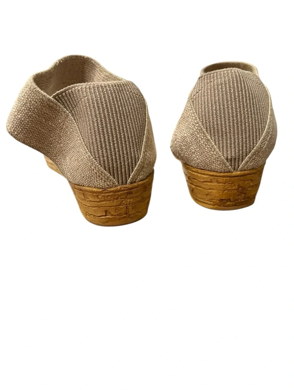 CHARLESTON SHOE CO. comfortable beige